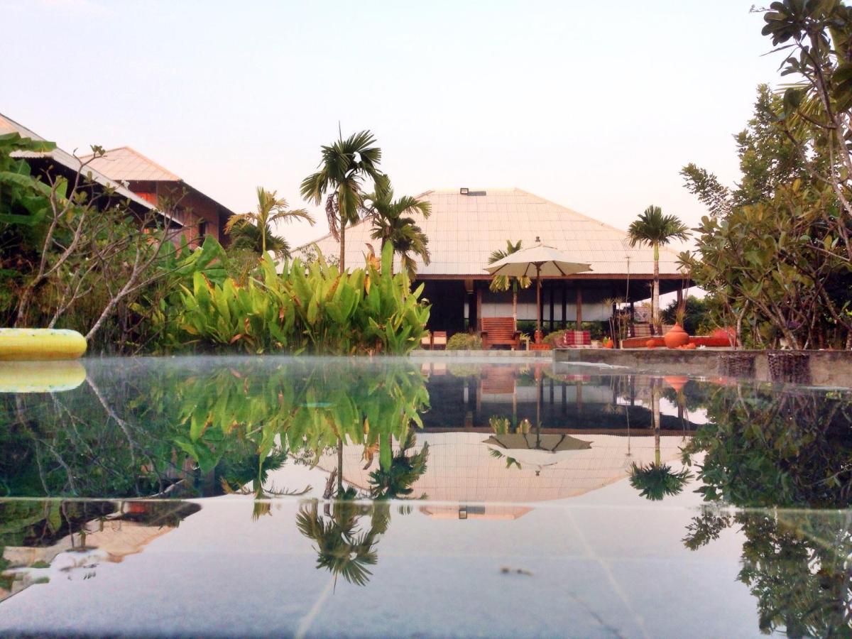 Baansuk Sukhothai Resort מראה חיצוני תמונה