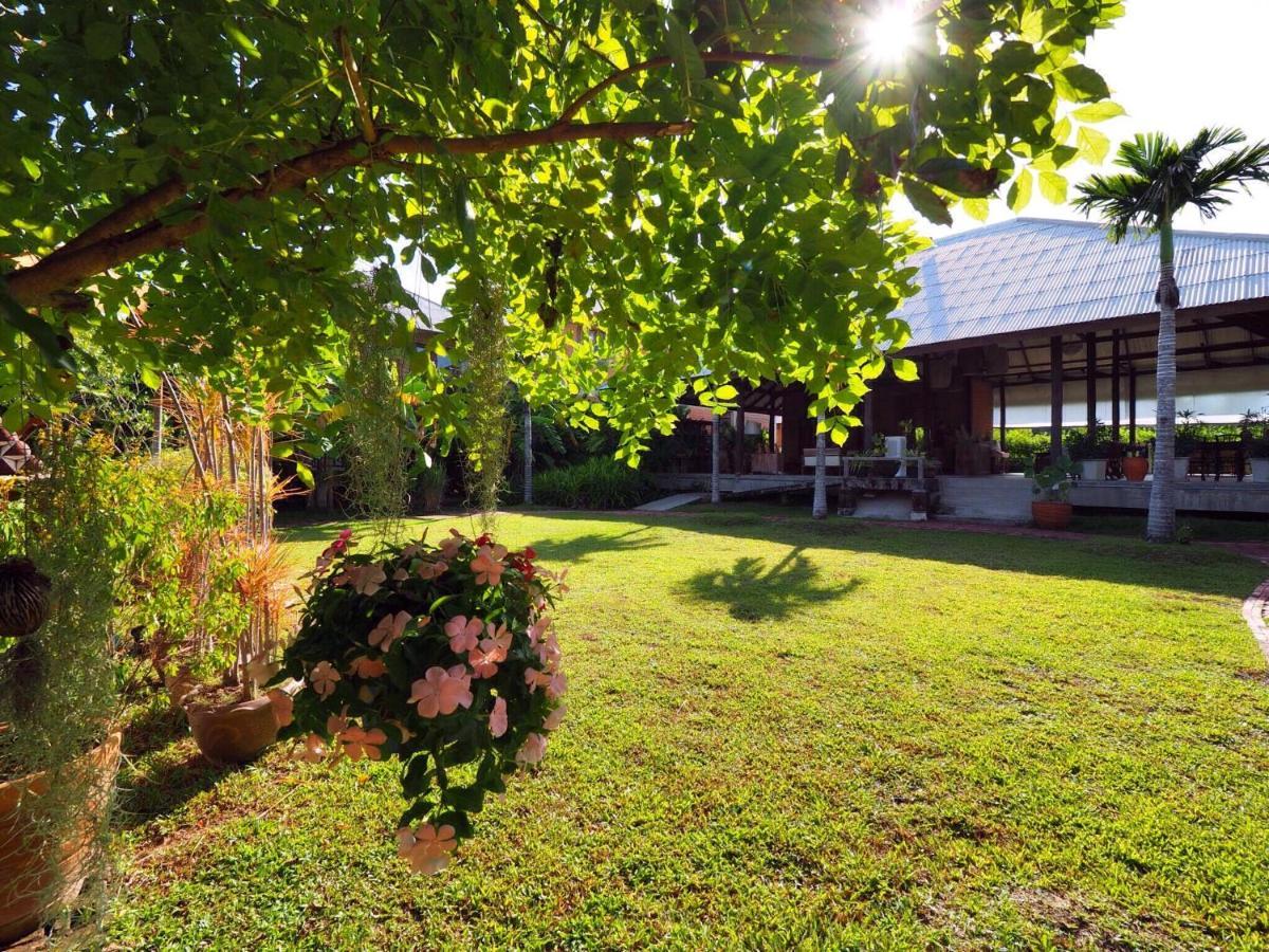 Baansuk Sukhothai Resort מראה חיצוני תמונה