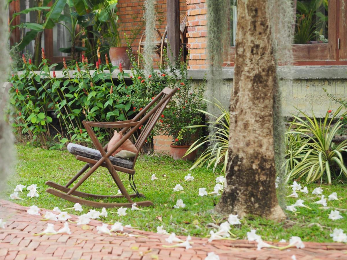 Baansuk Sukhothai Resort מראה חיצוני תמונה