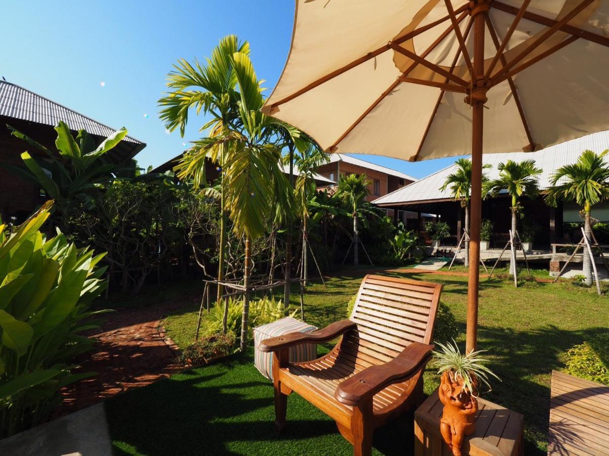 Baansuk Sukhothai Resort מראה חיצוני תמונה