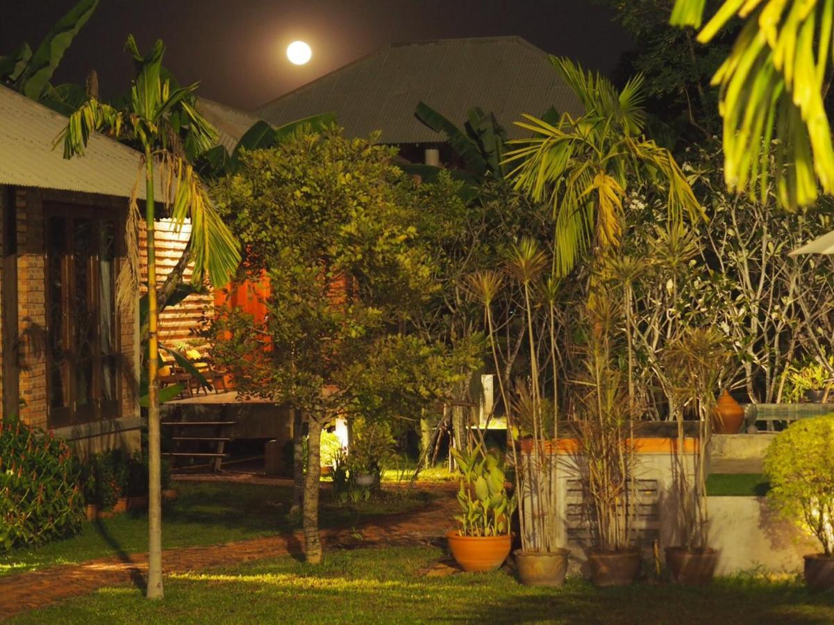 Baansuk Sukhothai Resort מראה חיצוני תמונה