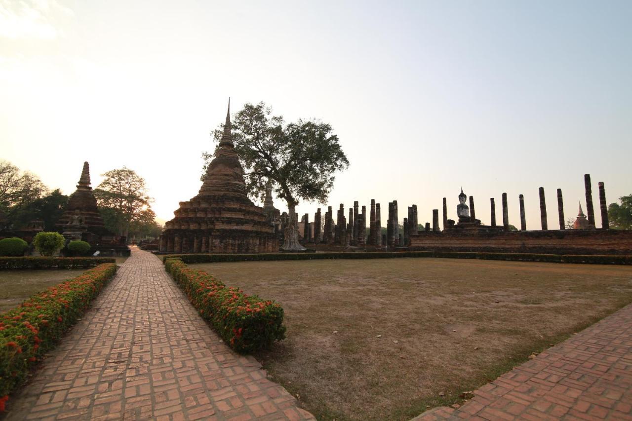 Baansuk Sukhothai Resort מראה חיצוני תמונה